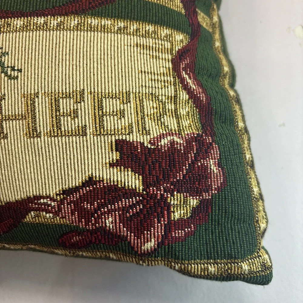 Vintage Christmas‎ Tapestry Throw Accent Pillow Gold Green Back 15x11
